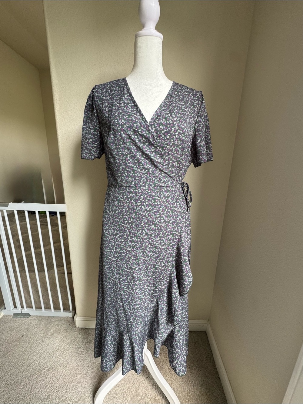 Floral Wrap Midi Dress in Gray with Pink Accents